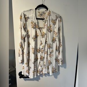 Anthropologie floral shirt